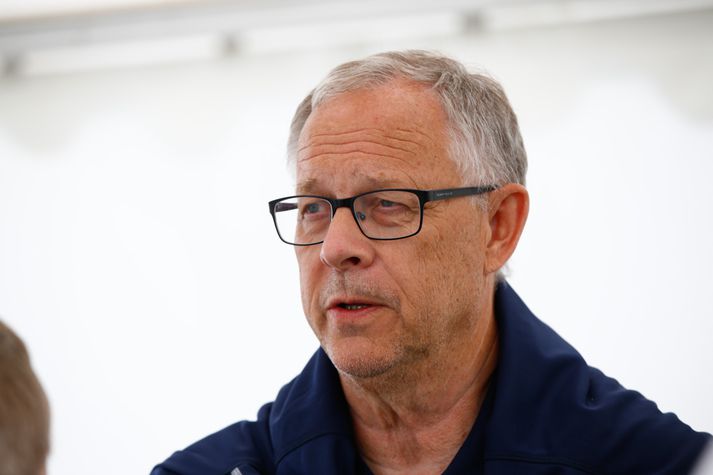 Lars Lagerbäck var brattur á æfingu dagsins þrátt fyrir úrslit gærkvöldsins.