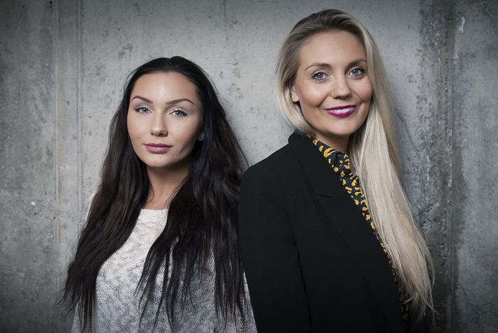 Flottar vinkonur. Manuela Ósk og Sara Lind.