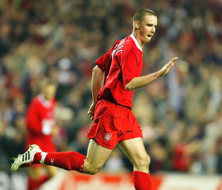 Anthony Le Tallec fagnar eina marki sínu með Liverpool - gegn Olimpija Ljubljana í Evrópukeppni bikarhafa á Anfield árið 2003.