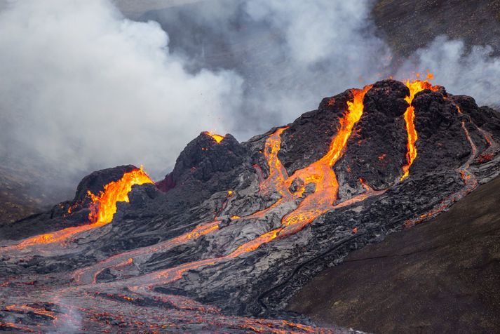 Eldgos við Fagradallsfjall.