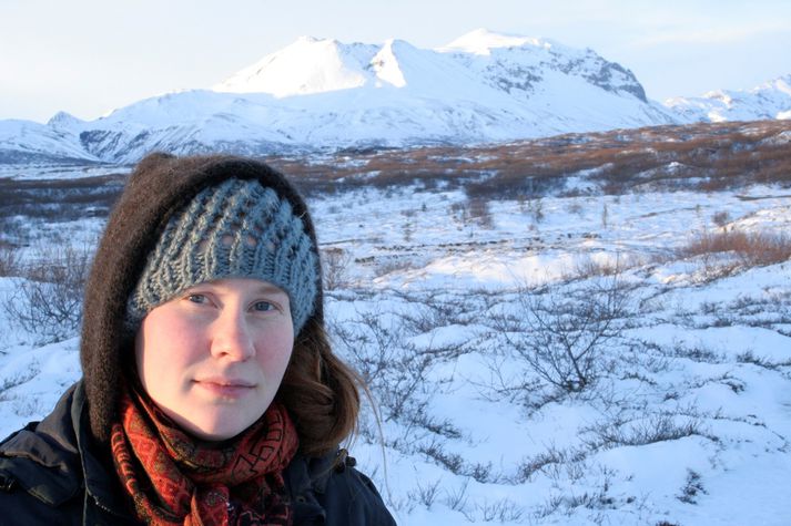 Helga Katrín Tryggvadóttir var ötul baráttukona fyrir verndun Þjórsár. Hún lést langt fyrir aldur fram úr krabbameini en vinir hennar og fjölskylda heiðra nú minningu hennar með tónlistar- og náttúruhátíðinni Þjórshátíð um helgina.