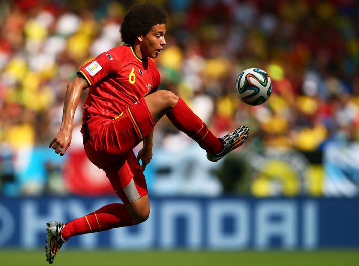 Axel Witsel sýnir tilþrif.