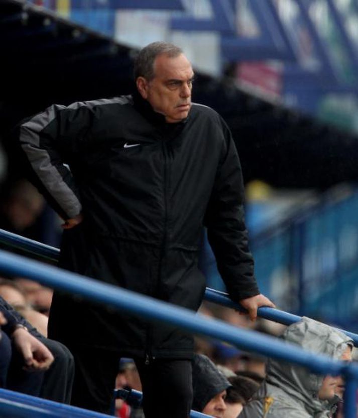 Avram Grant hress og kátur.