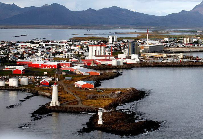 Starfsfólk Orkuveitunnar biður Akurnesinga afsökunar á heitavatnsskorti.