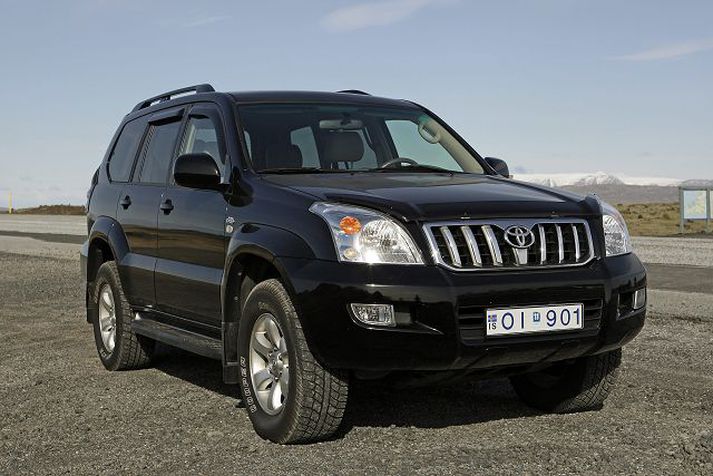 Ósáttur Land Cruiser-eigandi segir Toyota á Íslandi neita að viður-kenna galla í bílunum. Forsvarsmenn Toyota vísa ásökunum á bug. Myndin tengist fréttinni ekki beint. Fréttablaðið/Vilhelm