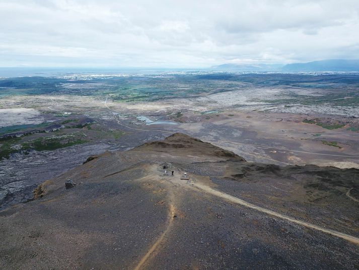 Útkallið barst á sjöunda tímanum og þyrlan var lent á Reykjavíkurflugvelli upp úr klukkan sjö.