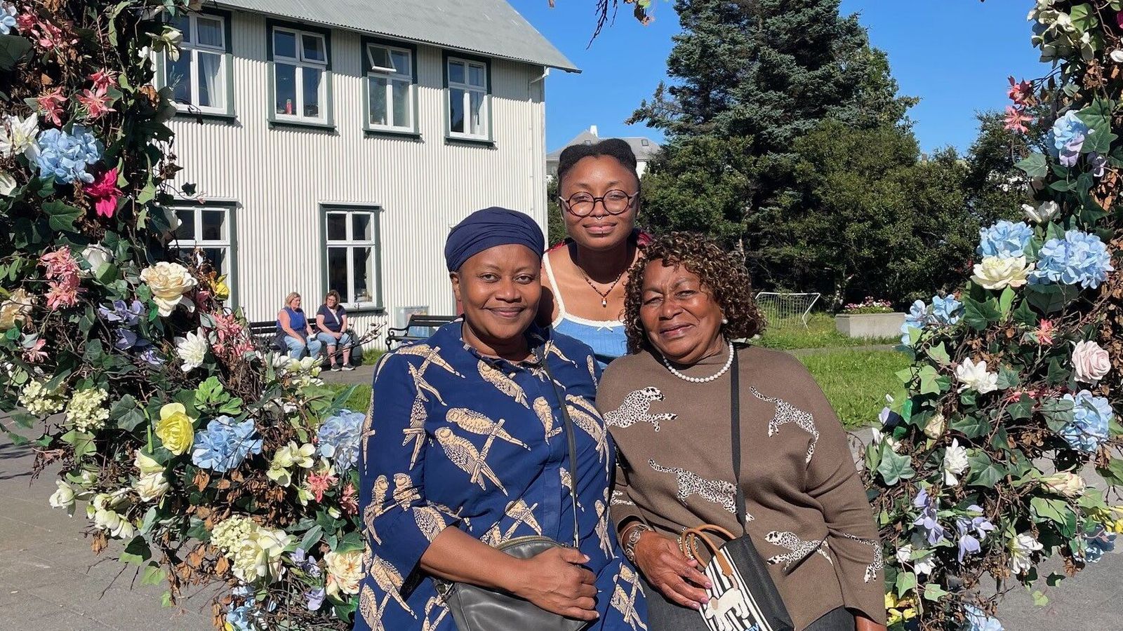 Stór­slysa­leg fyrsta upp­lifun af landinu