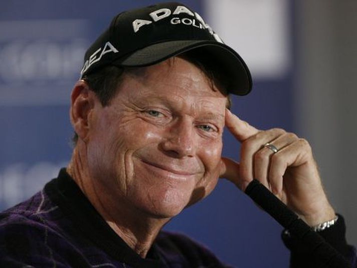 Tom Watson fer gríðarlega vel af stað á Masters-mótinu. Stöð 2 Sport sýnir beint frá mótinu.