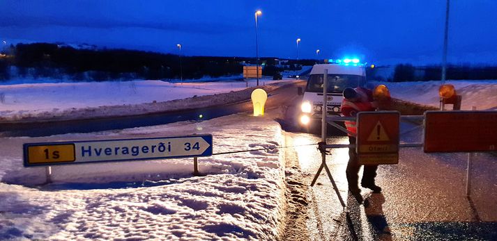 Á höfuðborgarsvæðinu hefur austan stormur gengið yfir í kvöld með mjög snörpum vindhviðum á Kjalarnesi, allt að 35 til 40 metrar á sekúndu.