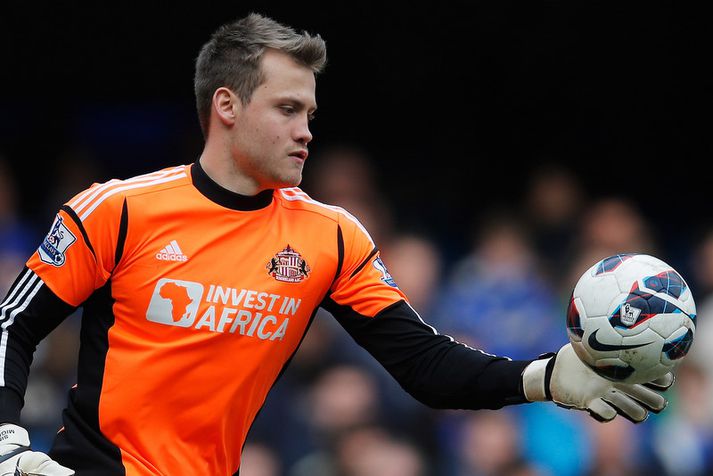 Simon Mignolet á leiðinni til Liverpool