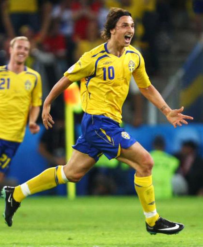 Zlatan kom Svíþjóð yfir.