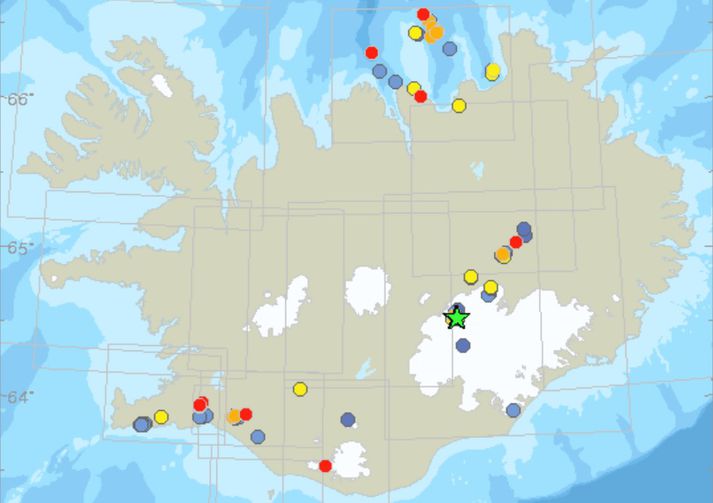Stjarnan er til marks um skjálfta yfir 3 að stærð.