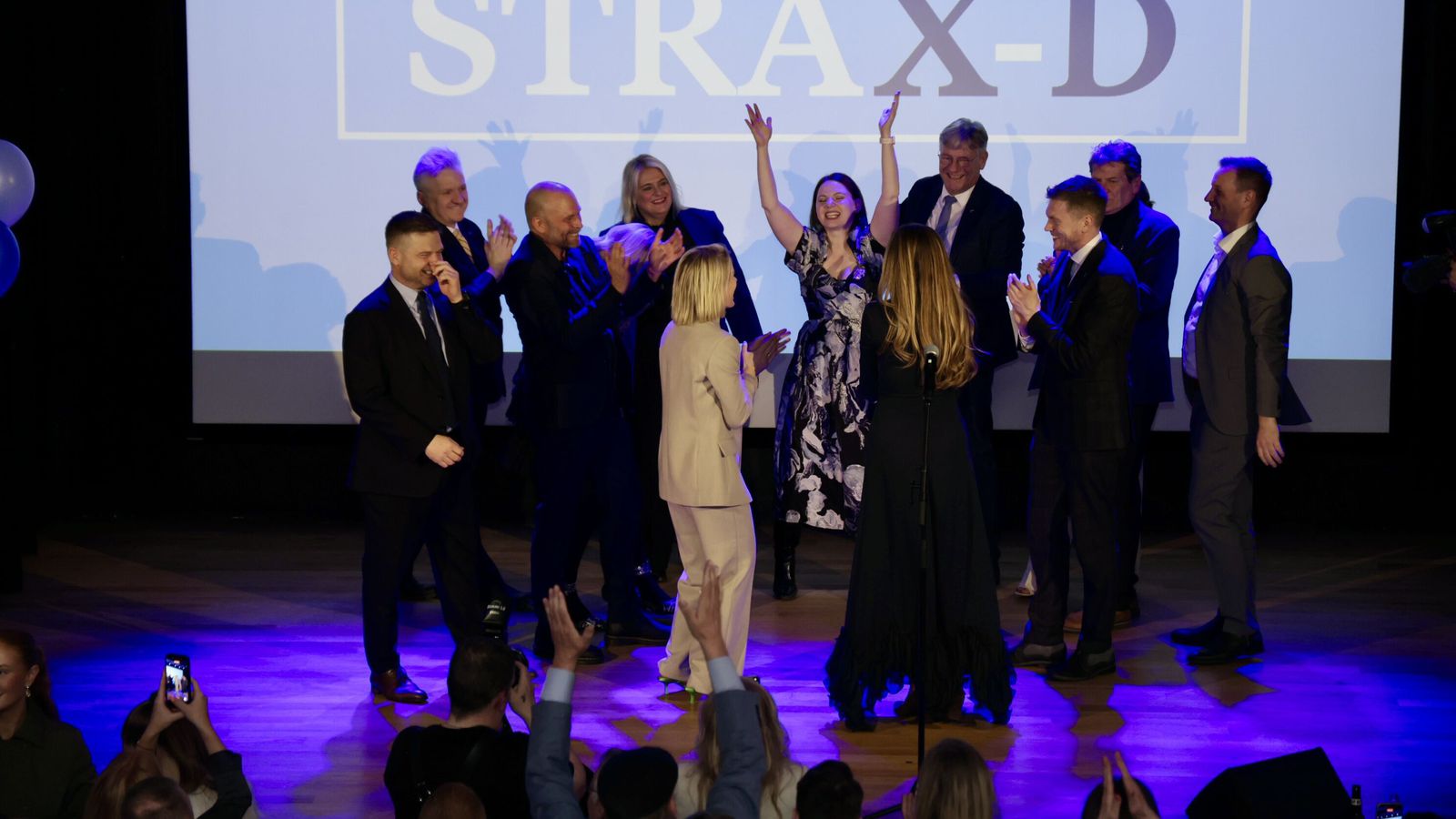 Stefán Páls­son og Vinstrið sleikja sárin