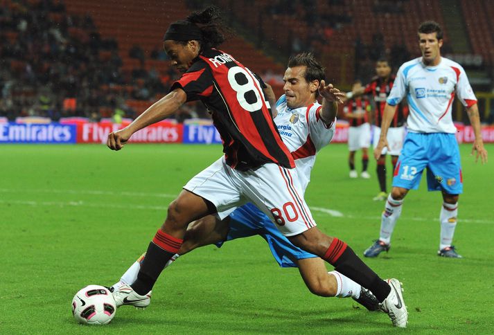 Ronaldinho í leik gegn Catania.