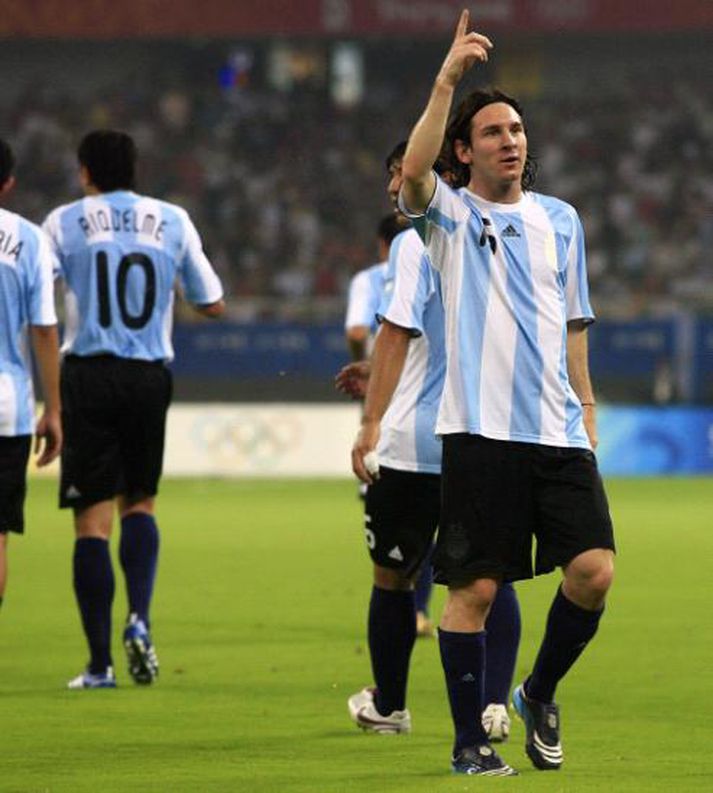 Argentína vann Holland.