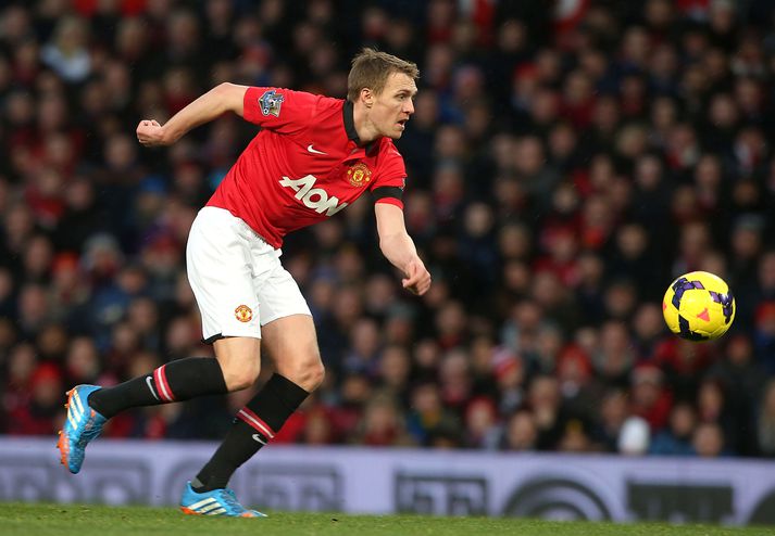 Darren Fletcher leggur sig allan fram.