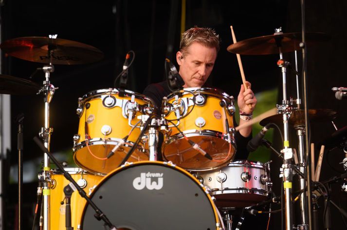 John Freese hefur áður spilað með hljómsveitum á borð við Guns N' Roses.