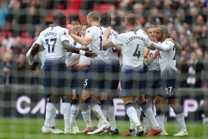 Liðsmenn Tottenham fagna marki Dier í dag