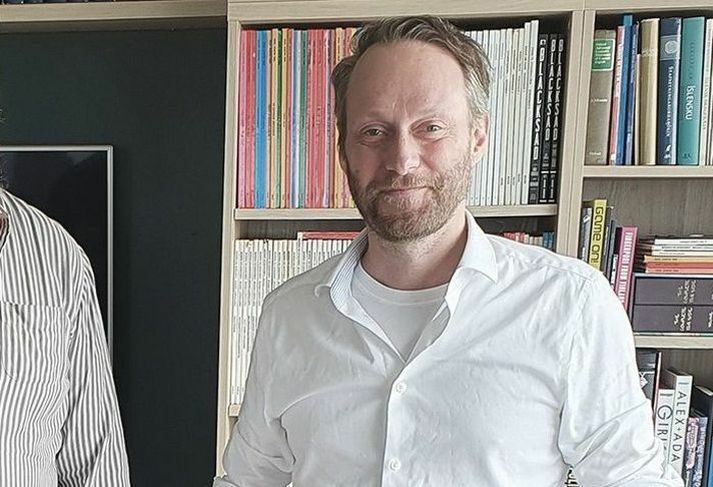 Georg Holm og eiginkona hans Svanhvít hafa sagt skilið við höfuðborgina.