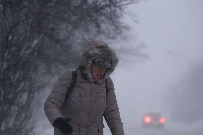Landsbjörg varar fólk við að vera á ferðinni á sunnudag vegna ofsaveðurs.