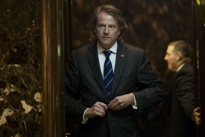 Mikið hefur mætt á Donald McGahn, lögmanni Hvíta hússins, síðasta árið enda hefur opinber rannsókn staðið yfir á hvort að forsetinn hafi reynt að hindra framgang réttvísinnar staðið yfir frá því síðasta vor.