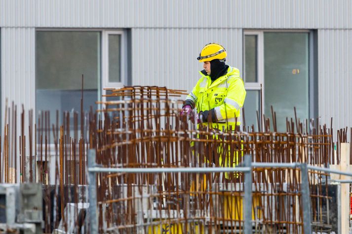 Fyrirtækið hafði til skoðunar að reisa níu hundruð íbúðir.