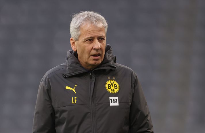 Lucien Favre er meðal þeirra sem kemur til greina sem næsti knattspyrnustjóri Manchester United. Hann var síðast við stjórnvölinn hjá Borussia Dortmund.