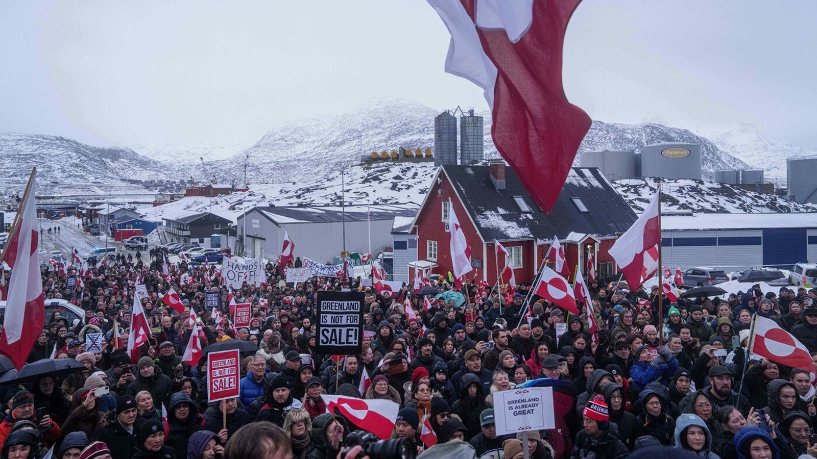 Stefna að tveimur nýjum her­stöðvum á Græn­landi