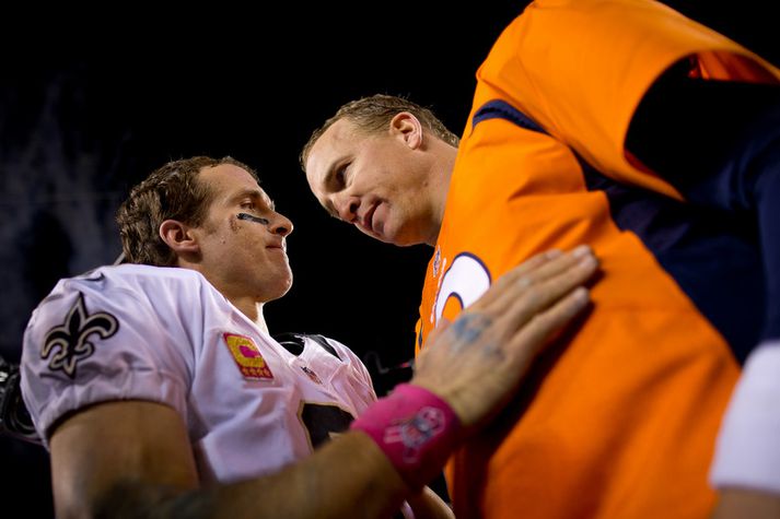 Peyton Manning og Drew Brees eftir leikinn í nótt.