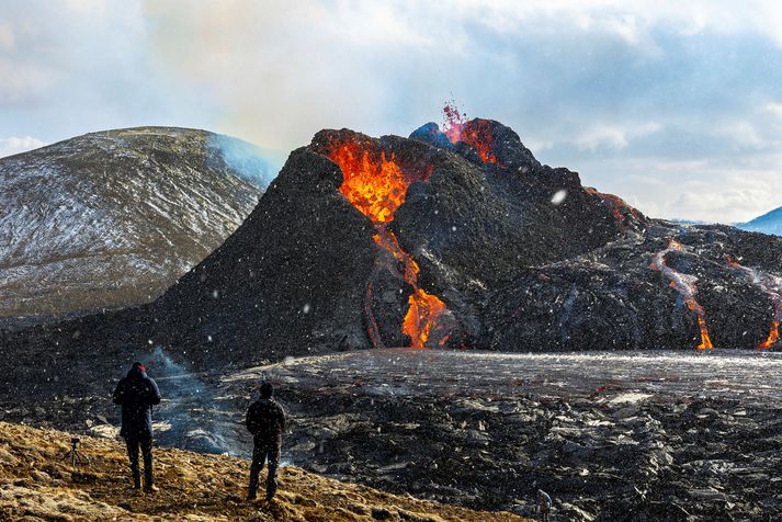 Eldgosið í Geldingadölum er mikið sjónarspil.