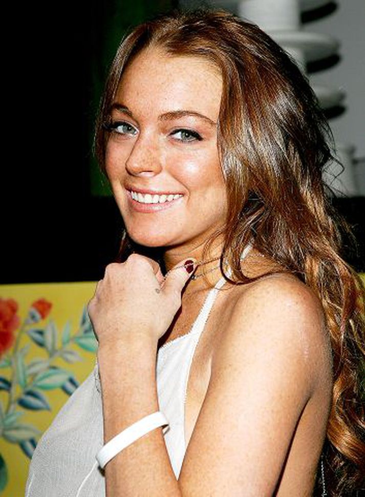 Lindsay Lohan vill hvíla sig á Hollywood og ferðast um heiminn.