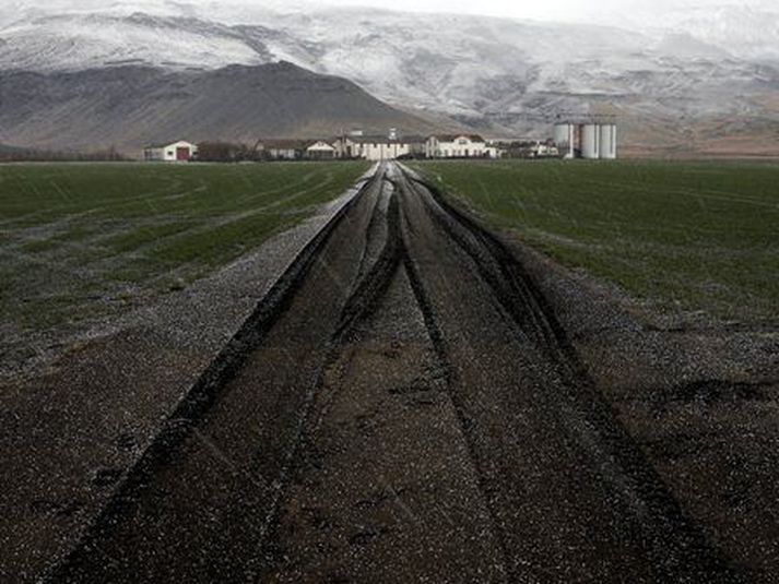 Flóðið stóð fram eftir morgni en hafði sjatnað mjög upp úr hádegi. Sjónarvottar sögðu flóðið hafa verið líkast fljótandi steypu.