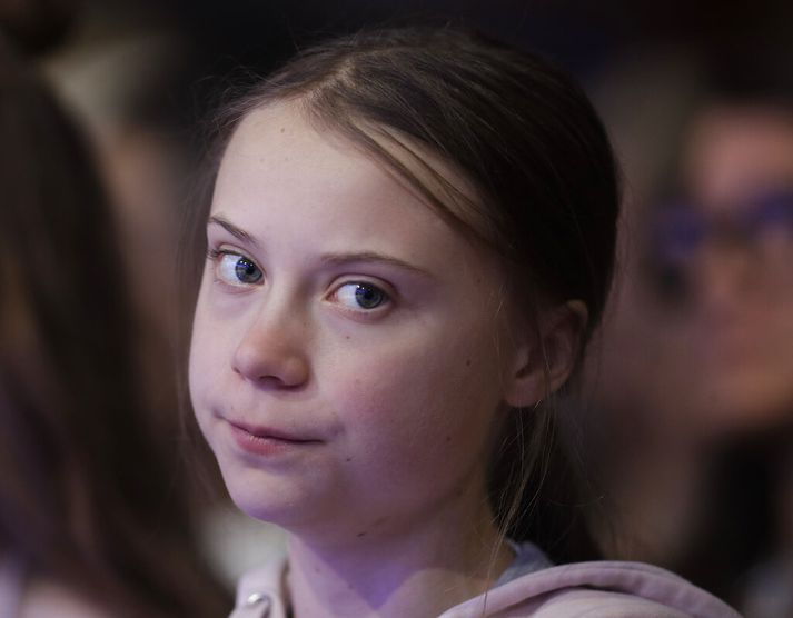 Greta Thunberg sagði leiðtogum í Davos að þeir væru ekki að gera nóg til að leysa loftslagsvandann. Fjármálaráðherra Bandaríkjanna lést ekki þekkja hana þegar hann var fyrst spurður út í málflutning hennar.