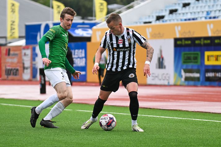 Aron Sigurðarson var gerður að fyrirliða KR í vetur.