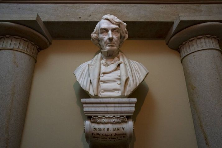 Roger Taney var forseti Hæstaréttar Bandaríkjanna á árunum 1836 til 1864.