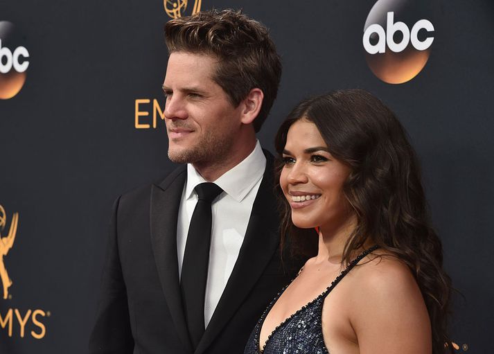 Hjónin Ryan Piers Williams og America Ferrera.