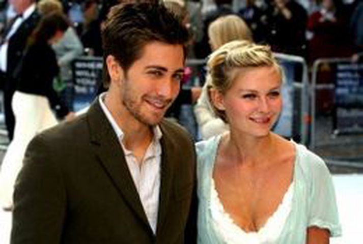 Kirsten hefur gert sér dælt við stjörnur á borð við Jake Gyllenhall í gegnum tíðina.