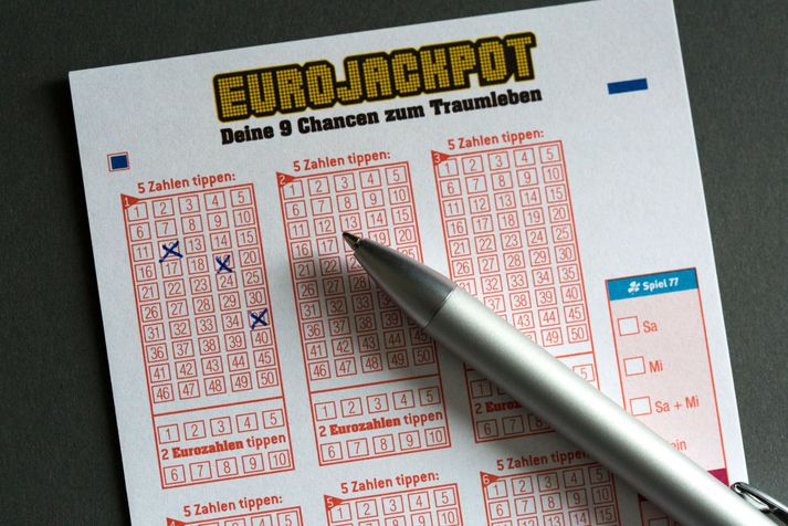 Um er að ræða stærsta EuroJackpot-vinning sem Íslendingur hefur unnið.