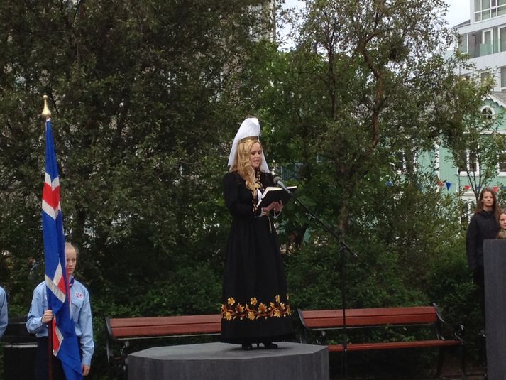 Selma glæsileg á Austurvelli