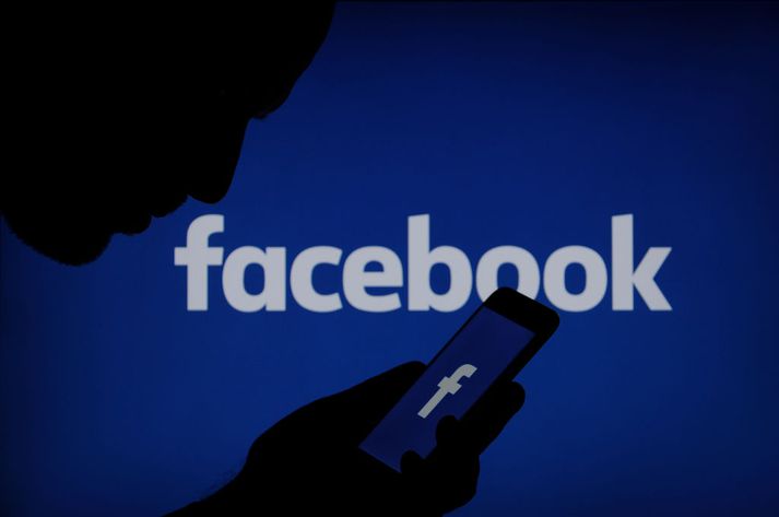 Fjölmörg fyrirtæki nýta sér Facebook í daglegu starfi.