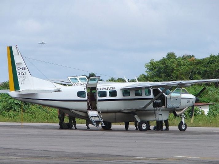 Flugvélin sem fórst í gær var að gerðinni Cessna C-98.