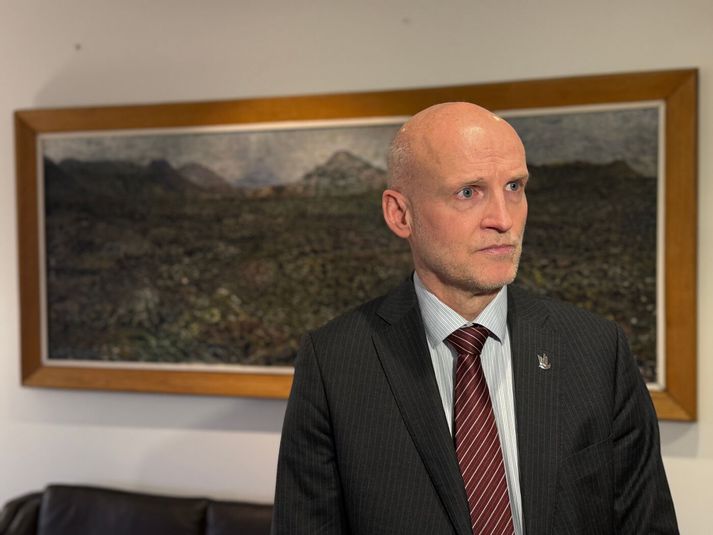 Eyjólfur Ármannsson er innviðaráðherra og eru samgöngumálin því á hans borði. 