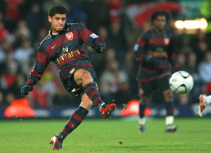 Eduardo skorar mark fyrir Arsenal gegn Blackburn í desember síðastliðnum.