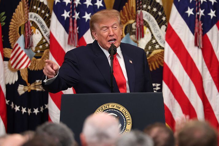 Trump Bandaríkjaforseti segir díselverð fara á hraðferð niður á næstu dögum.