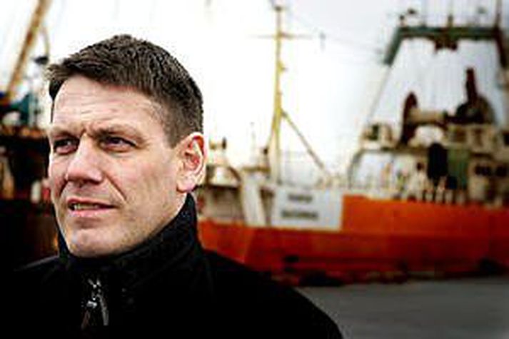 Til stendur að flytja útgerðarfyrirtækið Vísi hf. til Grindavíkur á næsta ári.