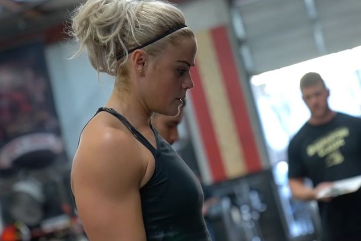Sara Sigmundsdóttir æfir nú hjá Training Think Tank í Georgíu fylki í Bandaríkjunum.