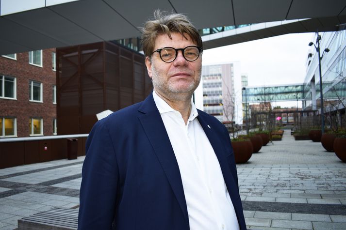 Björn Zoëga er forstjóri Karolinska, fyrrverandi forstjóri Landspítalans og núverandi formaður stjórnar Landspítalans.