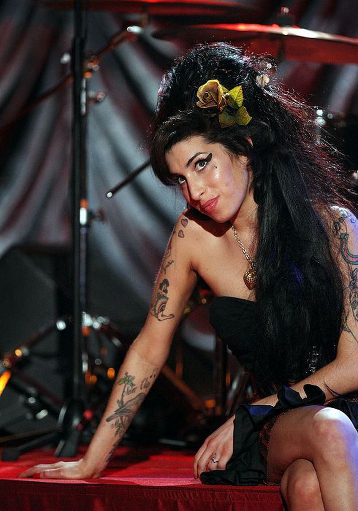 Amy Winehouse Fær líklega gullplötu í Camden.