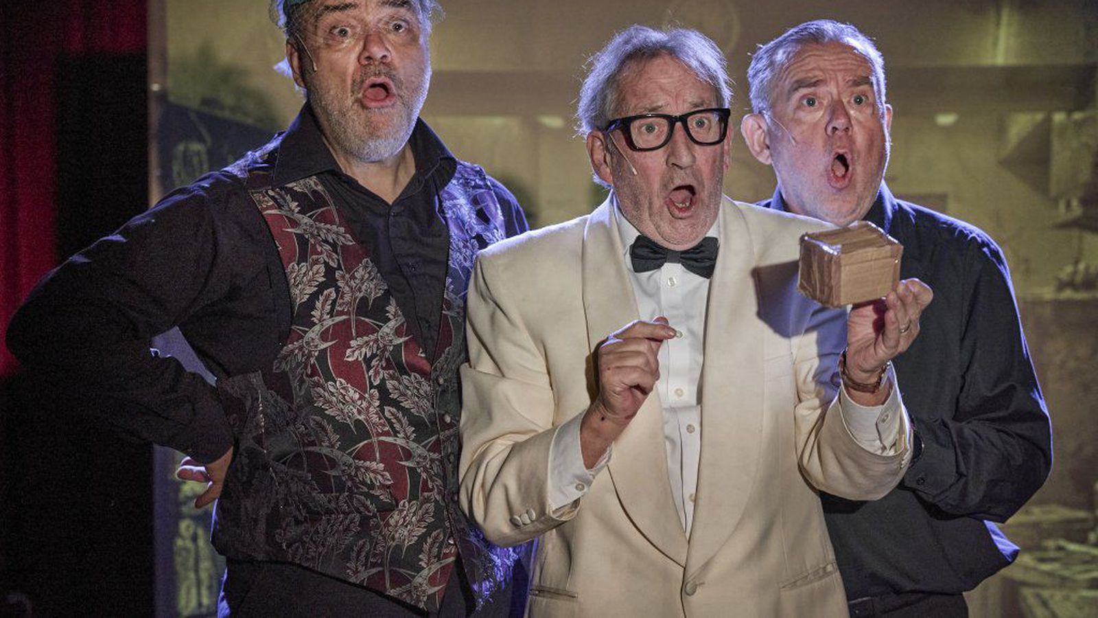 Klámhundarnir engu gleymt