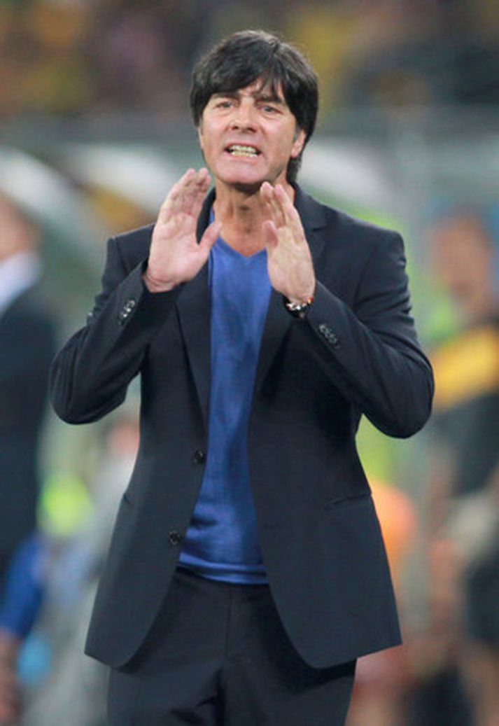 Joachim Löw í leiknum í kvöld.